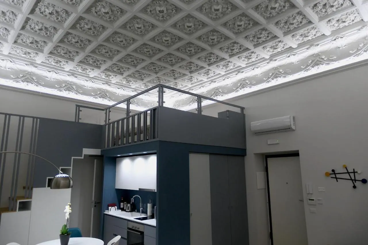 Opera Suites - Tosca Palermo 0*,  Italia
